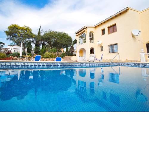 Holiday Home Villa Alium