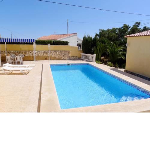 Holiday Home Villa Servinola