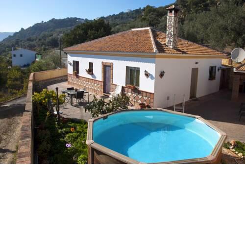Holiday home with private pool near Andalusian village Comares, Malaga