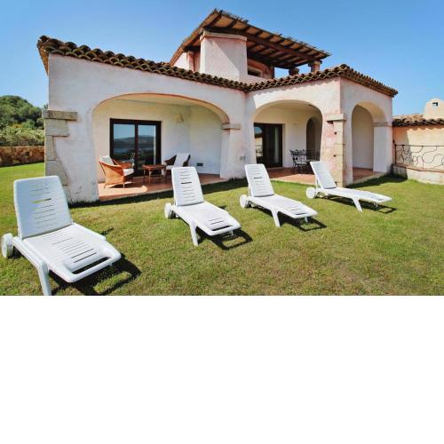 Holiday home with sea view Cannigione