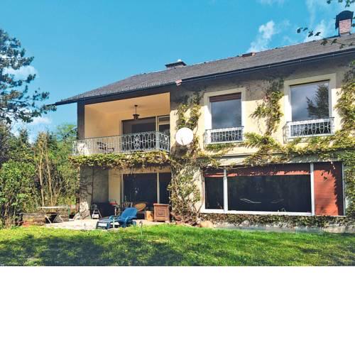 Holiday Home Wohnung Johannik (VEL190)