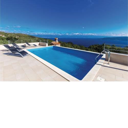 Holiday home Zagore 78 with Outdoor Swimmingpool