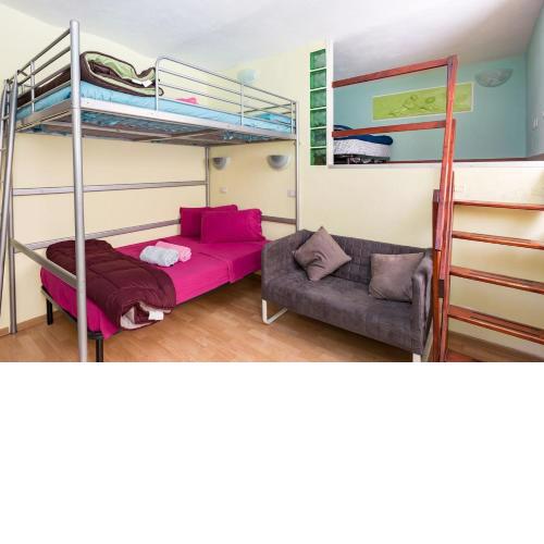Holiday House Esedra
