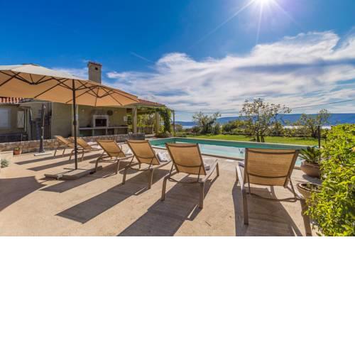 Holiday house TRSJA