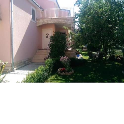 Holiday house with a parking space Kastel Luksic (Kastela) - 14110