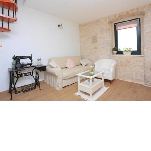 Holiday house with a parking space Zivogisce - Strnj - Zivogosce - Strnj (Makarska) - 18025