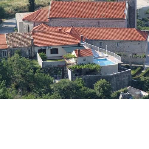Holiday house with a swimming pool Dubravka (Dubrovnik) - 9101