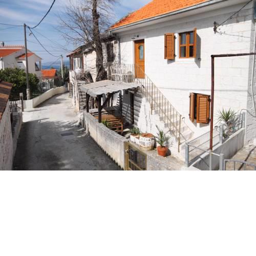 Holiday house with WiFi Okrug Gornji (Ciovo) - 5253