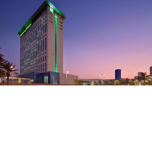 Holiday Inn & Suites - Dubai Festival City Mall, an IHG Hotel