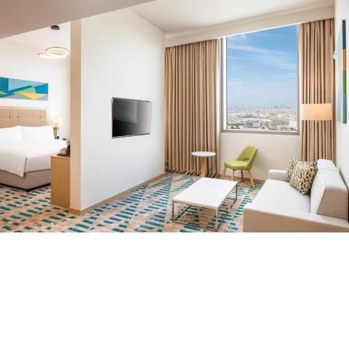 Holiday Inn & Suites - Dubai Science Park, an IHG Hotel