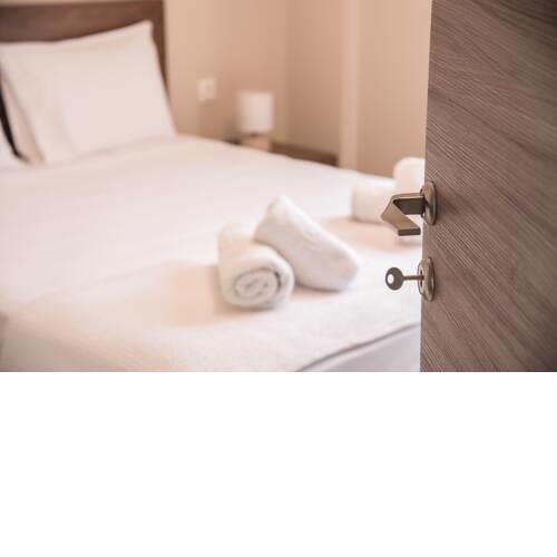 Holiday Level Suites