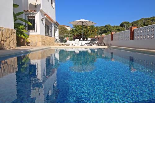 Holiday Villa Bellota