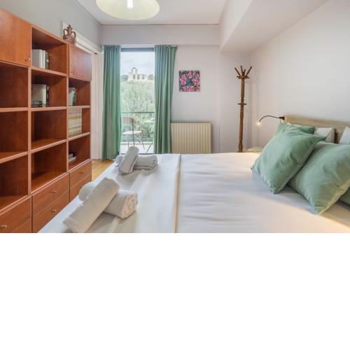 Holodek Apartments : Parthenon