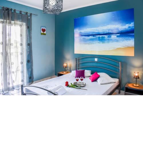 Home & Away Cottage