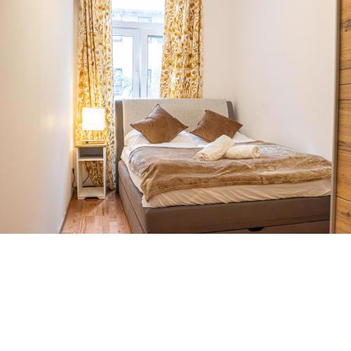 Home Like 2BR Apt Near Wien Penzing