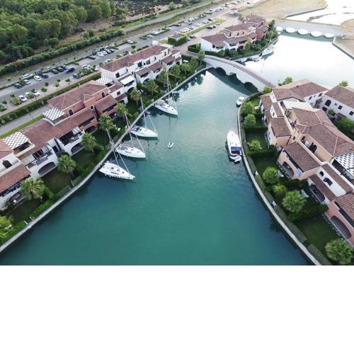 Home Marinagri piccola Venezia del Sud