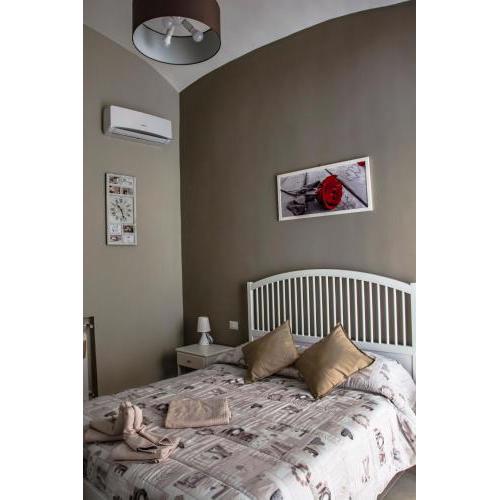 Home Scarlatti 7