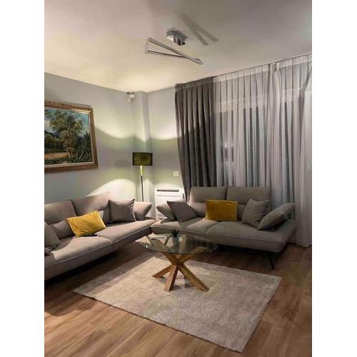 Home Stay Inn-Charm&Convenience