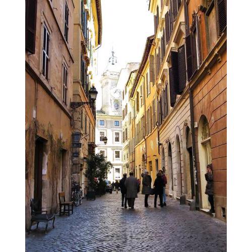 Home Sweet Navona!