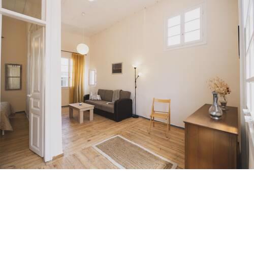 Home with Terrace in Heart of old Town of Chania
