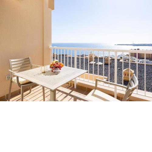 Home2Book Charming sea views in El Porís