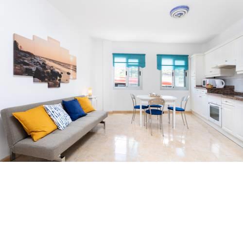 Home2Book Sea Front Charco Azul Pool Apartment