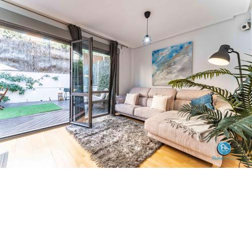 HomeAbroad Apartments - Villa Deluxe Madrid Center