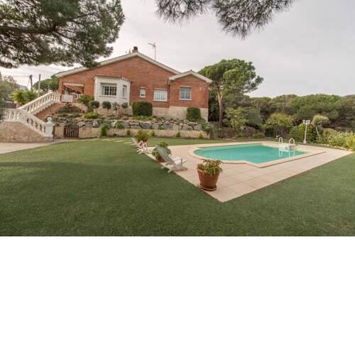 HomeHolidaysRentals Gema