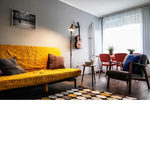 Homely, well-connected, bright flat in Buda