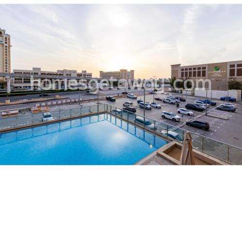 HomesGetaway - Elegant Studio Apartment in Palm Views East