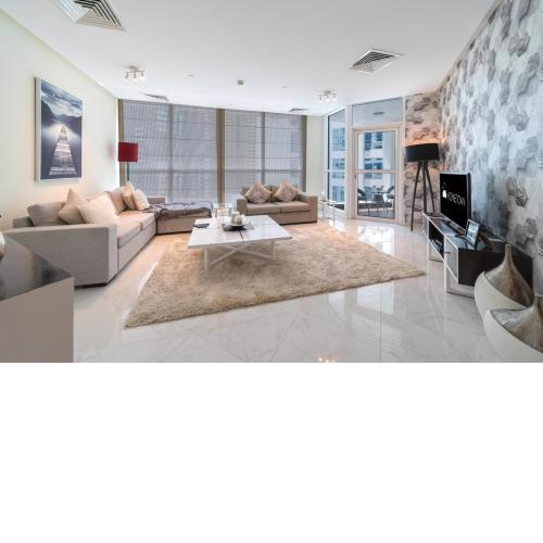 Hometown Apartments - Luxury and Spacious 3 bedroom apartment in Marina