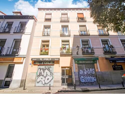 Homey Apartment in Madrid near Garden of the Vistillas