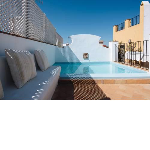 Hommyhome Castellar Luxury