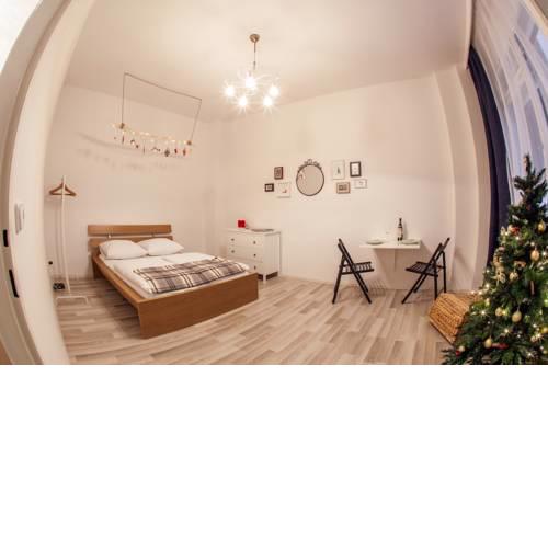 Honeymoon Suite In Old Town Apts