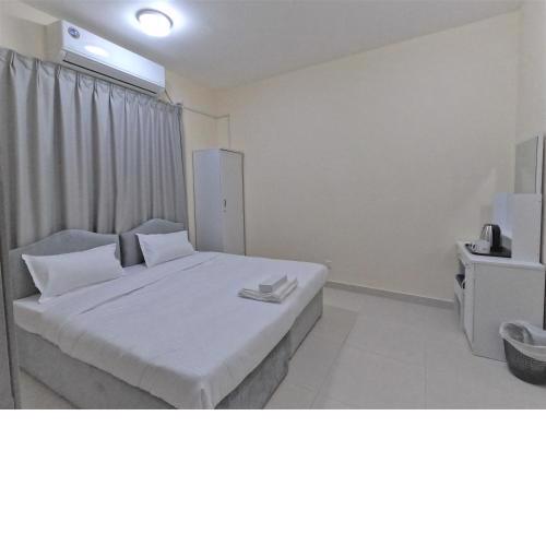 Hor Al Anz Star Residence - Home Stay