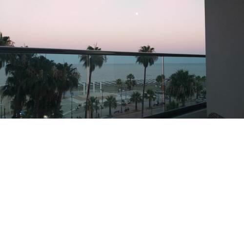 Horizon Luxury Suite at Finikoudes Beach 1