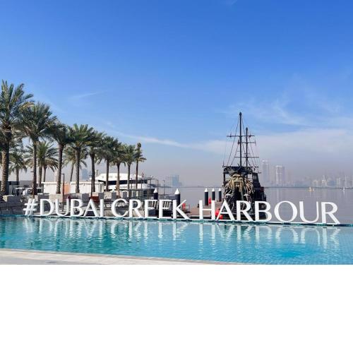 Horizon Tower Creek Harbour