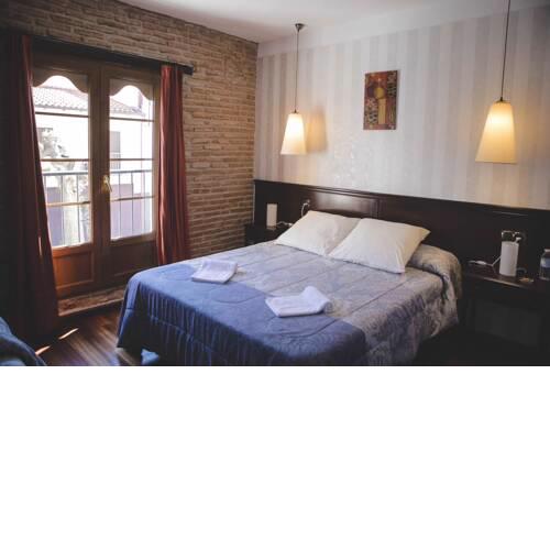 Hospedium Hotel La Fuente