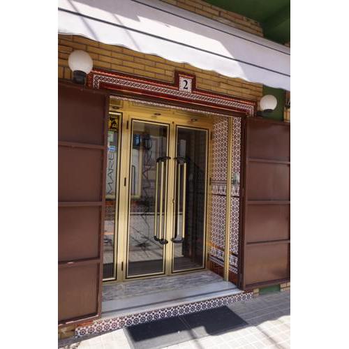 Hostal Alamare