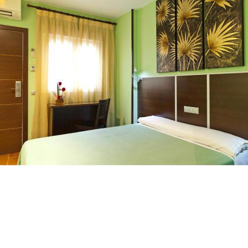 Hostal Avenida Barajas