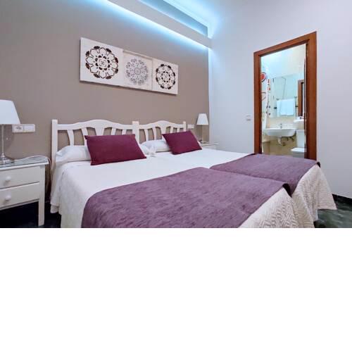 Hostal Bruña Paseo del Prado