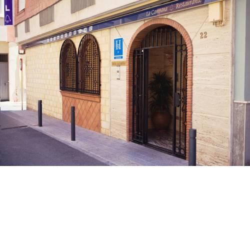 Hostal la Campana