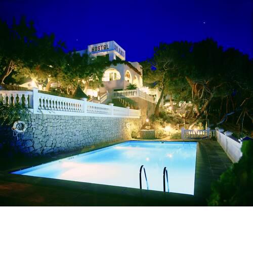 Hostal Los Pinos