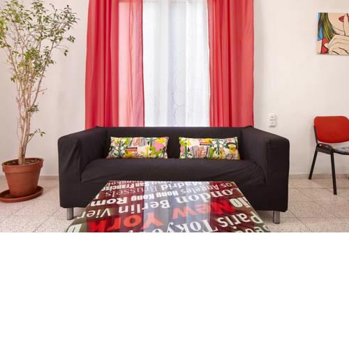 Hostal River