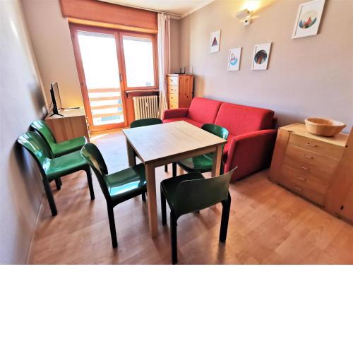 Hostdomus - Color Apartment