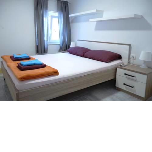 Hostel Pirano