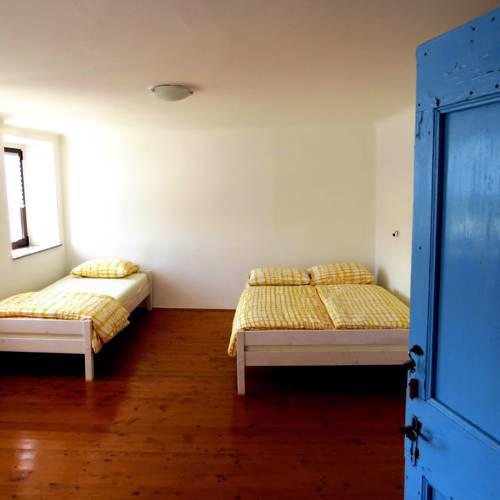 Hostel Pliskovica 2