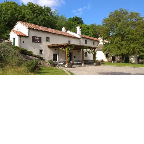 Hostel Škrla