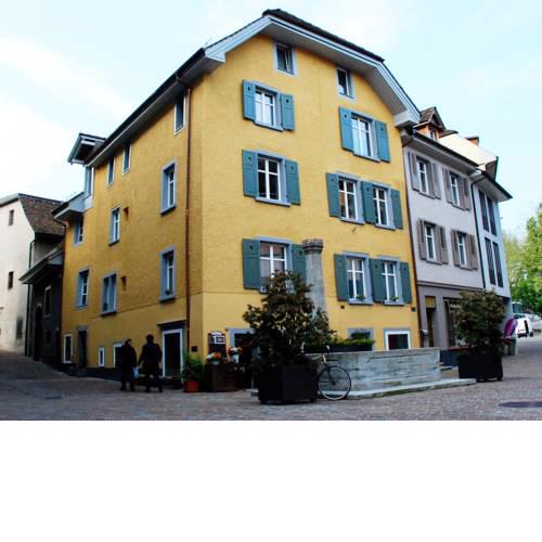 Hostel Tabakhuesli
