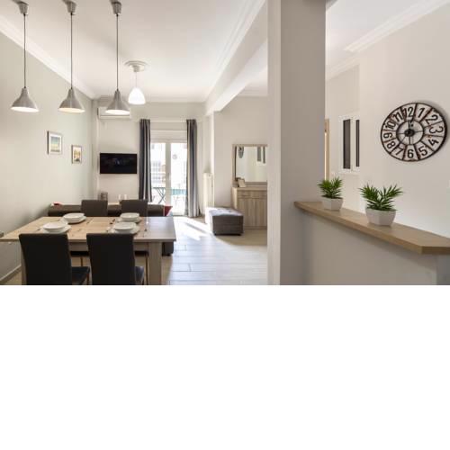 Hot Air Balloon flat in Koukaki Neighbourhood